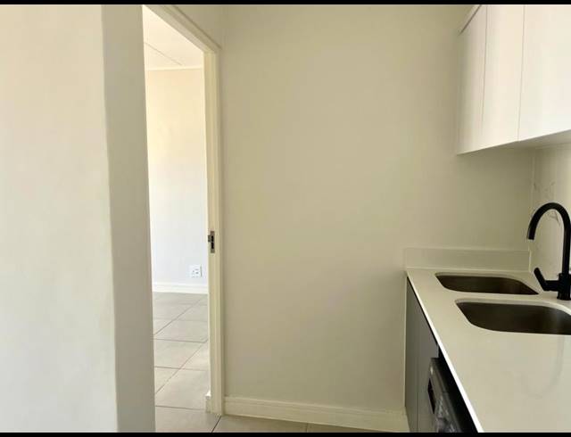 1 BEDROOM PROPERTY TO RENT IN THE HUNTSMAN